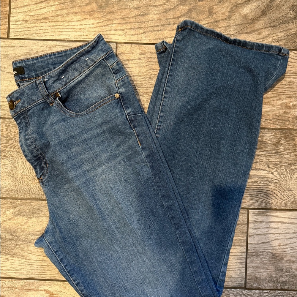 d. jeans Women's Bootcut Leg Blue Jeans- size 12